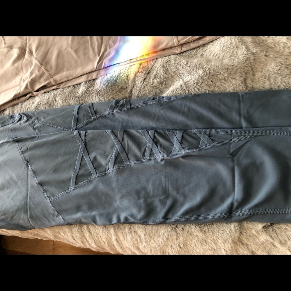 Knockout by Victoria’s Secret large tights